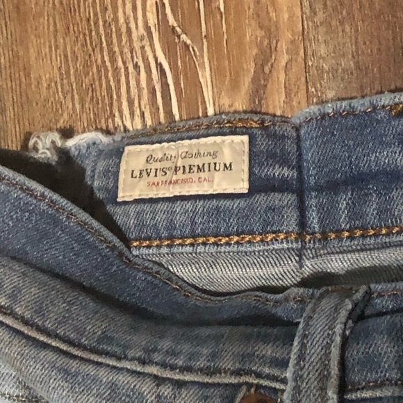 Levi's 511 Jeans Men's 38x32 Premium Denim Relaxed Straight Leg Distressed - Picture 2 of 9